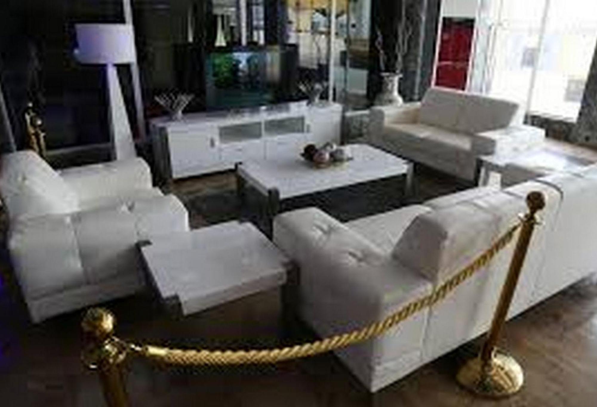 Room In Lodge - Hampton Towers Spa Asaba Luaran gambar